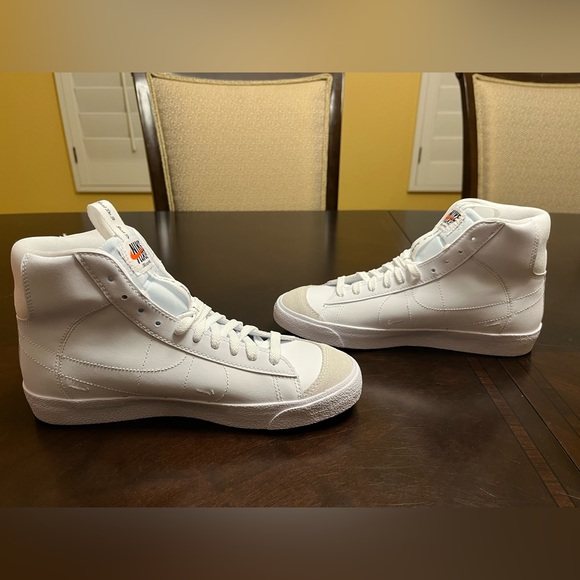 New Nike Blazer Mid 77 Leather White Sneaker Shoes 6Y - Picture 10 of 12
